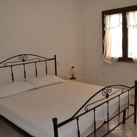 Con Ampio Terrazzo Rilassante Apartamento