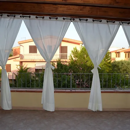 Con Ampio Terrazzo Rilassante Apartamento